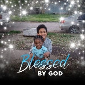 Meet your Posher, Derrick